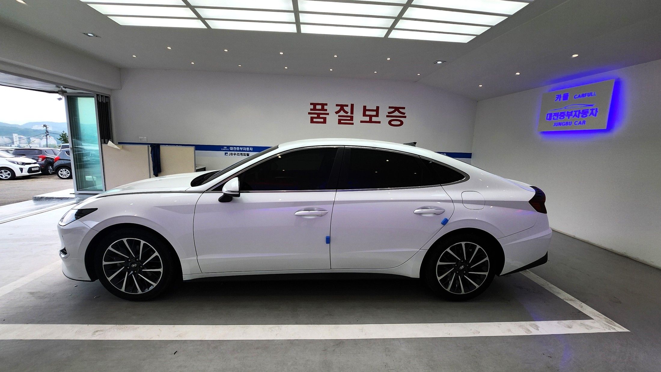 HYUNDAI SONATA DN8 2021