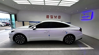 HYUNDAI SONATA DN8 2021