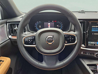 VOLVO V60 CROSS COUNTRY 2025
