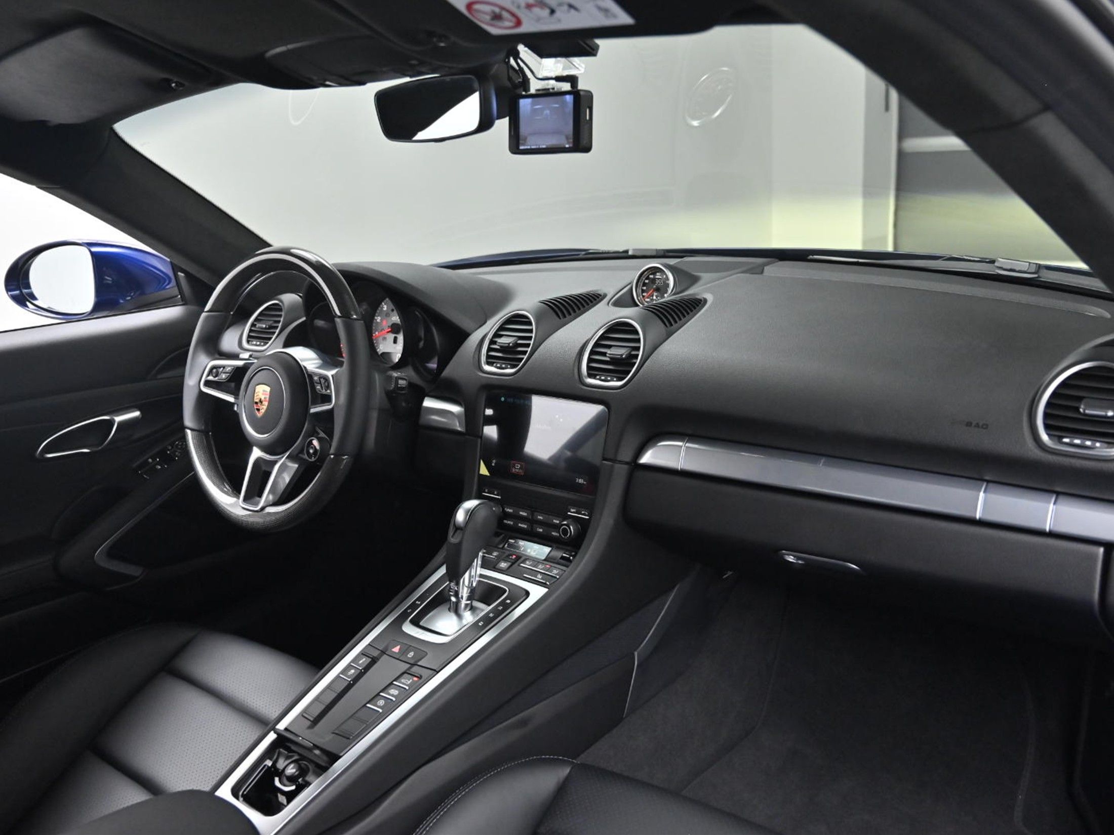 PORSCHE 718 CAYMAN 2024