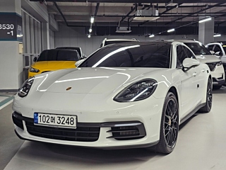 PORSCHE PANAMERA 971 2018