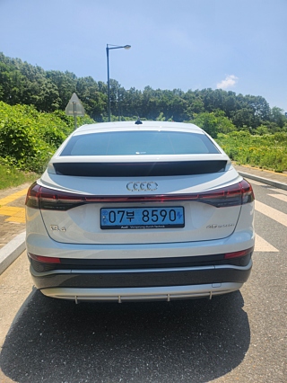 AUDI Q4 E-TRON F4 2023