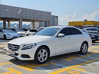 MERCEDES BENZ C-CLASS W205 2016