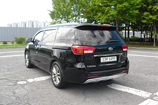 KIA CARNIVAL 2016