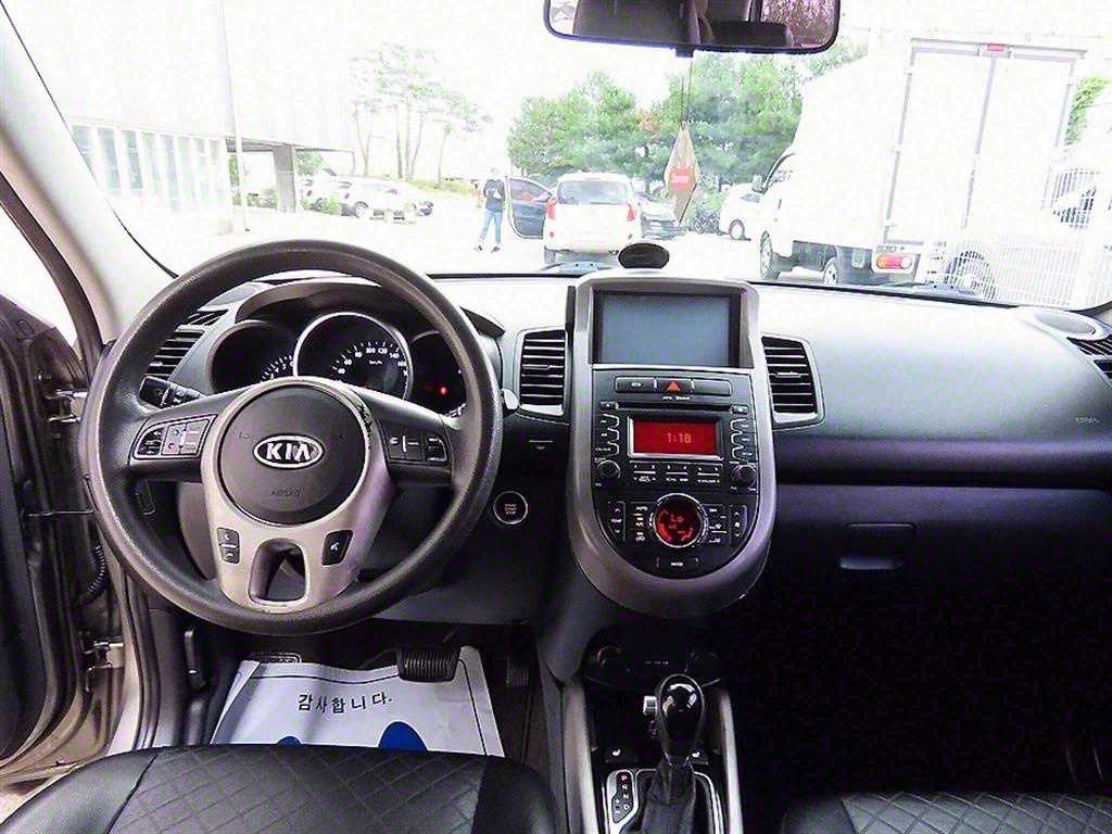 KIA SOUL 2011