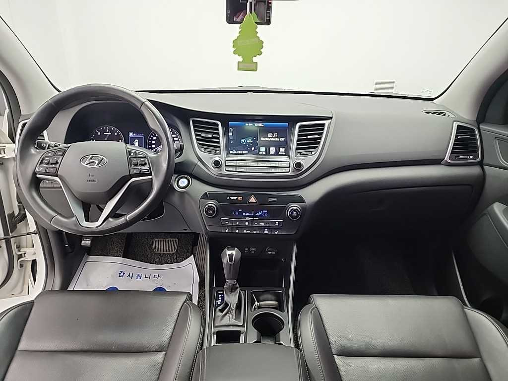 HYUNDAI TUCSON 2016