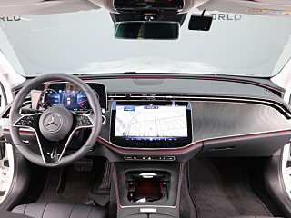 MERCEDES BENZ E-CLASS W214  E200 Avantgarde 2025
