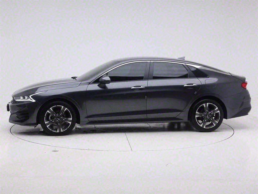 KIA K5 2021