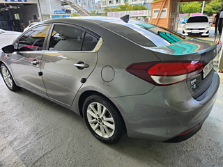 KIA K3 2016