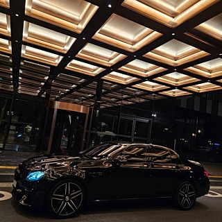 MERCEDES BENZ E-CLASS W213 2017