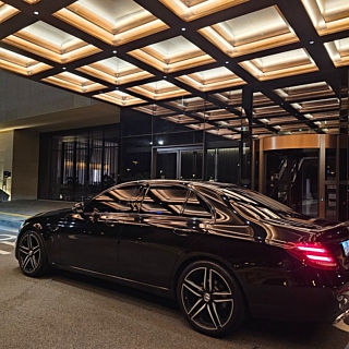 MERCEDES BENZ E-CLASS W213 2017