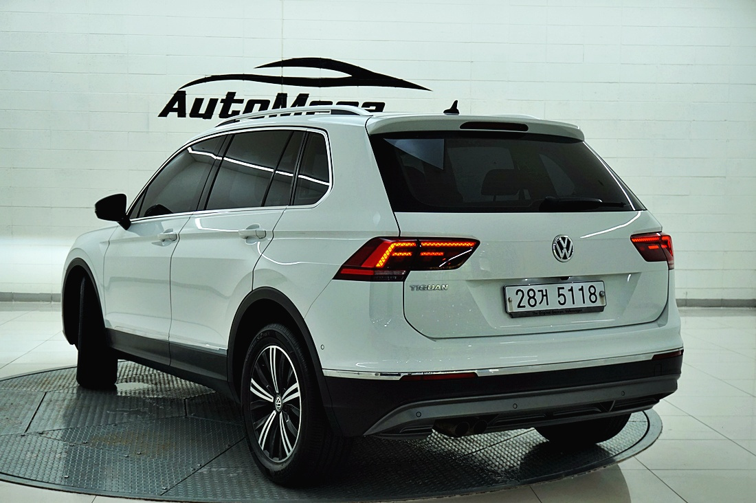 VOLKSWAGEN TIGUAN 2018