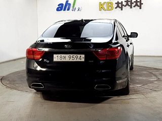 KIA K9 2013