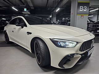 MERCEDES BENZ AMG GT 2023