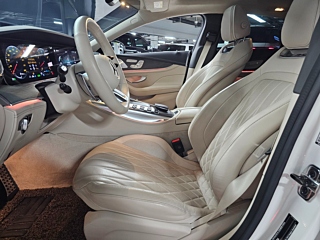 MERCEDES BENZ AMG GT 2023