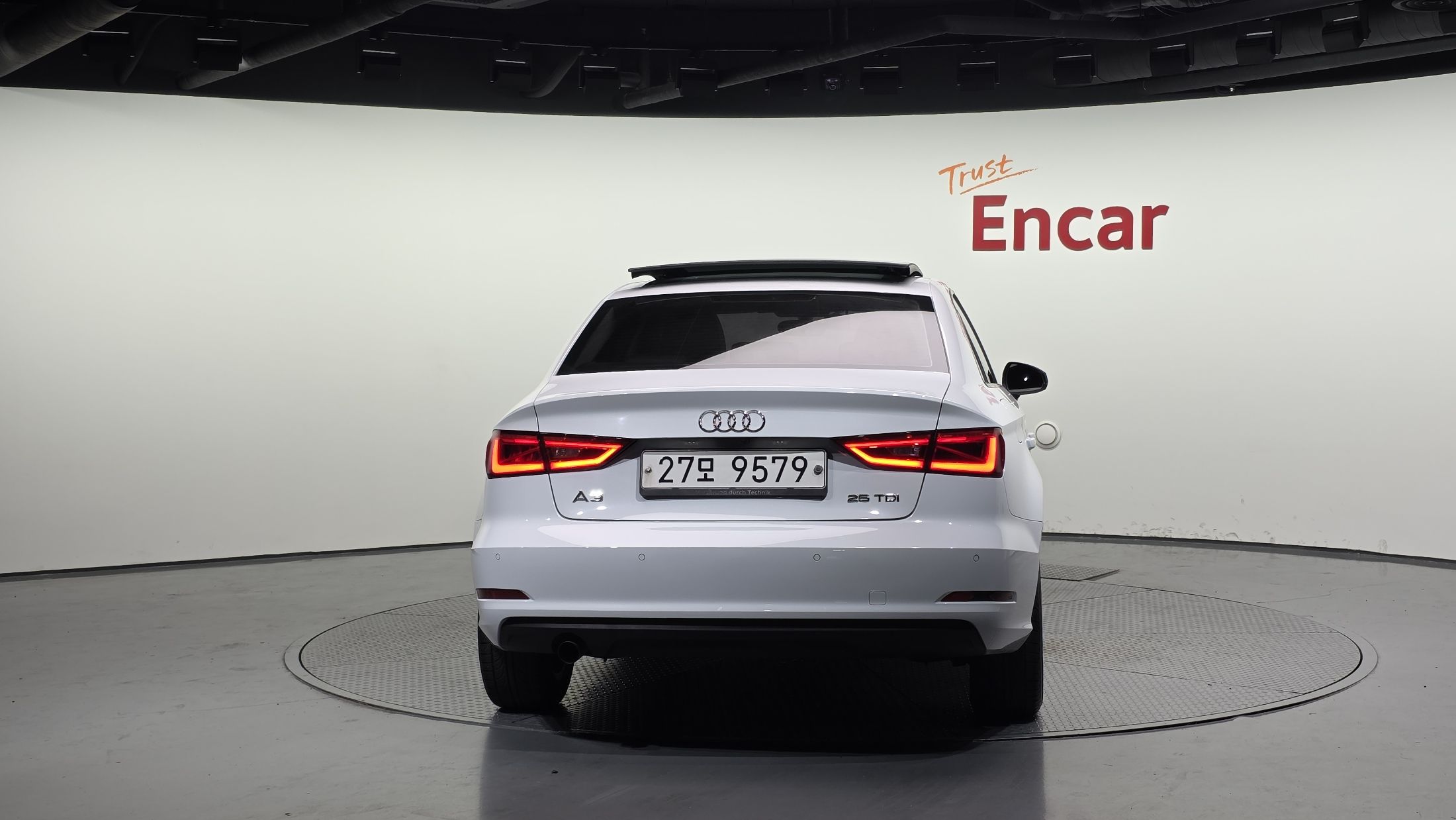 AUDI A3 2015