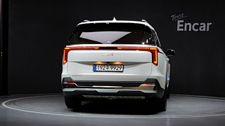 KIA CARNIVAL 2025