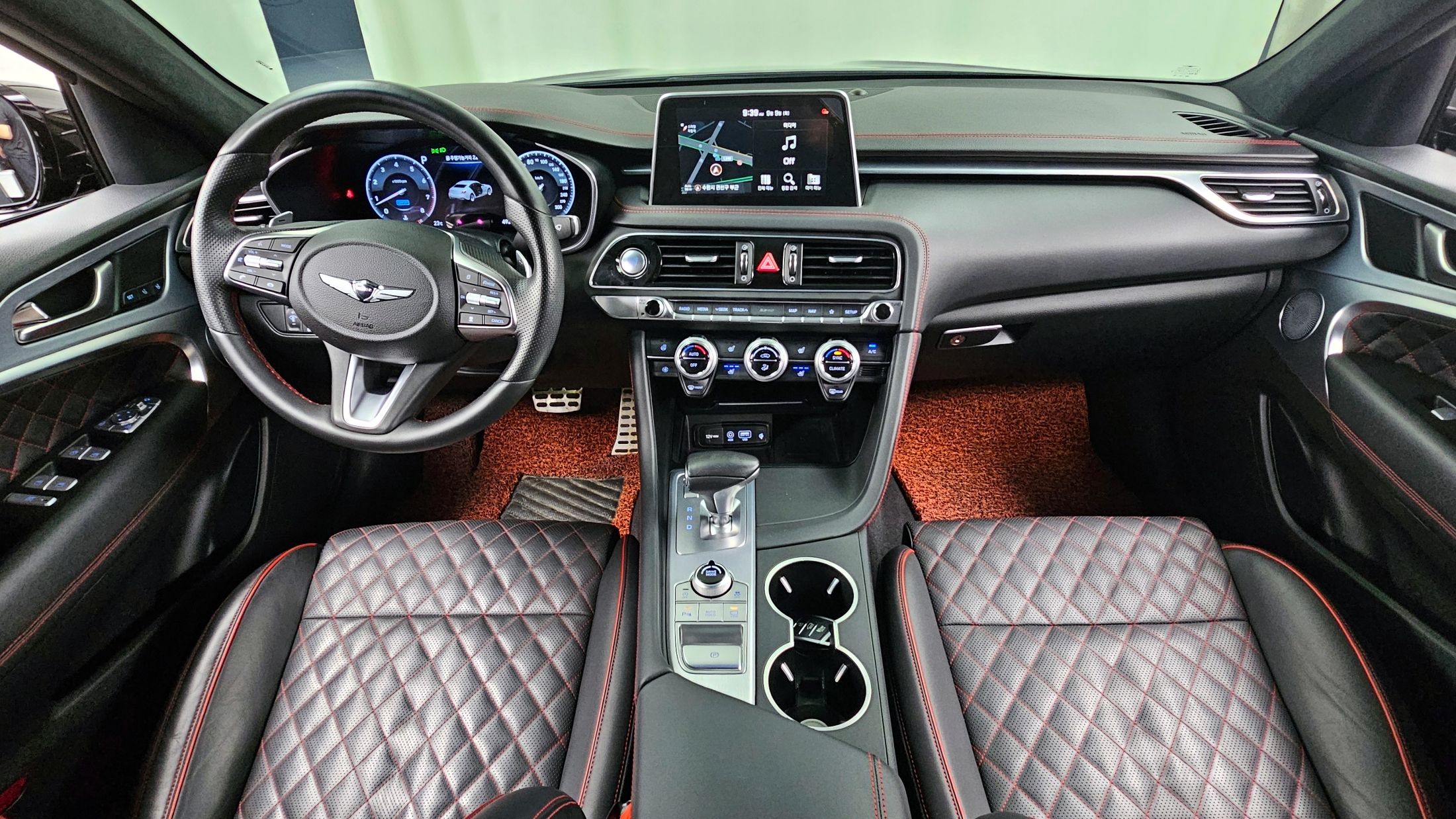 GENESIS G70 2018