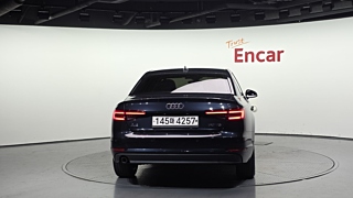 AUDI A4 B9 2018