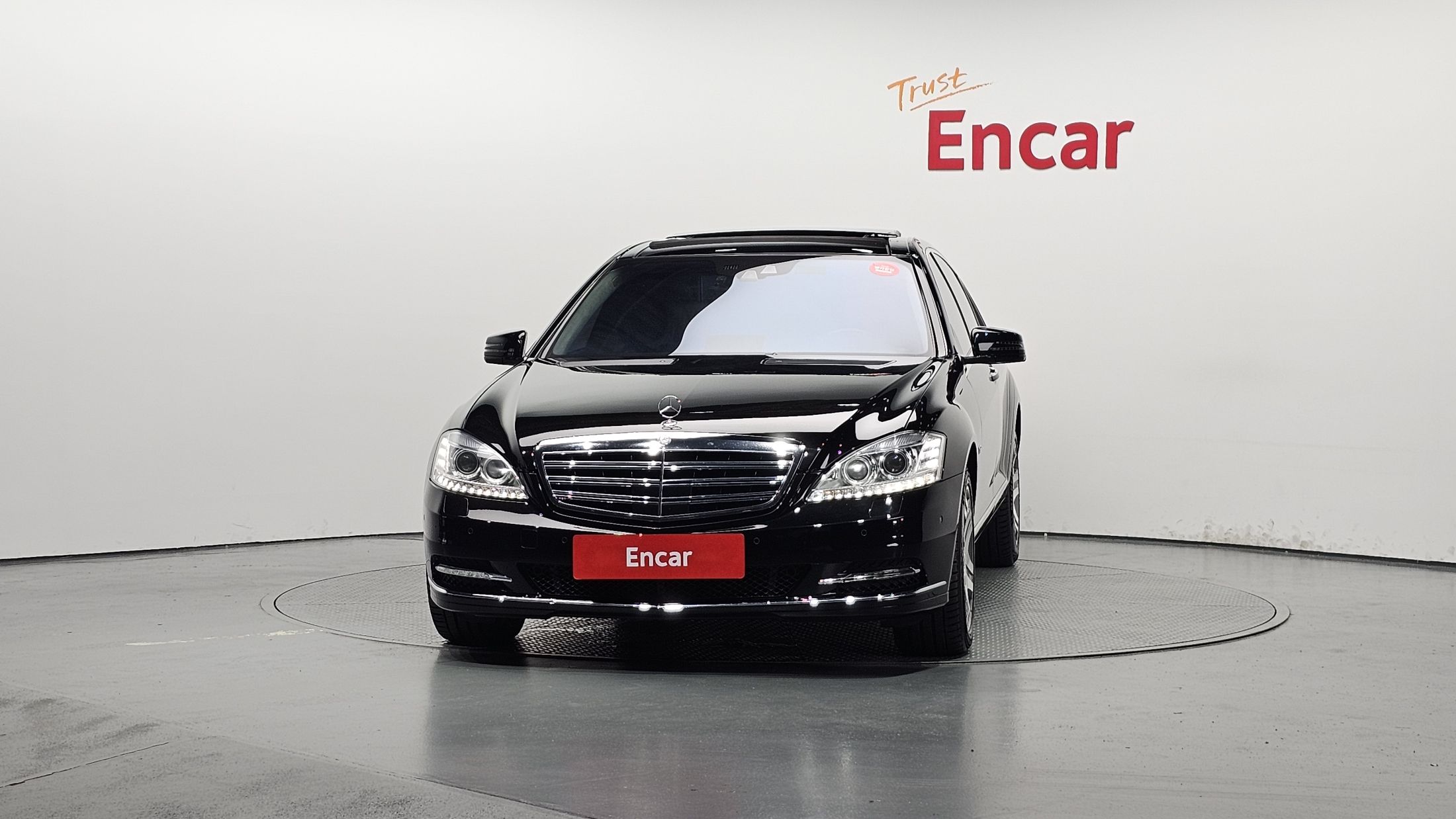 MERCEDES BENZ S-CLASS W221 2011