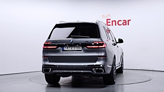 BMW X7 G07 2022