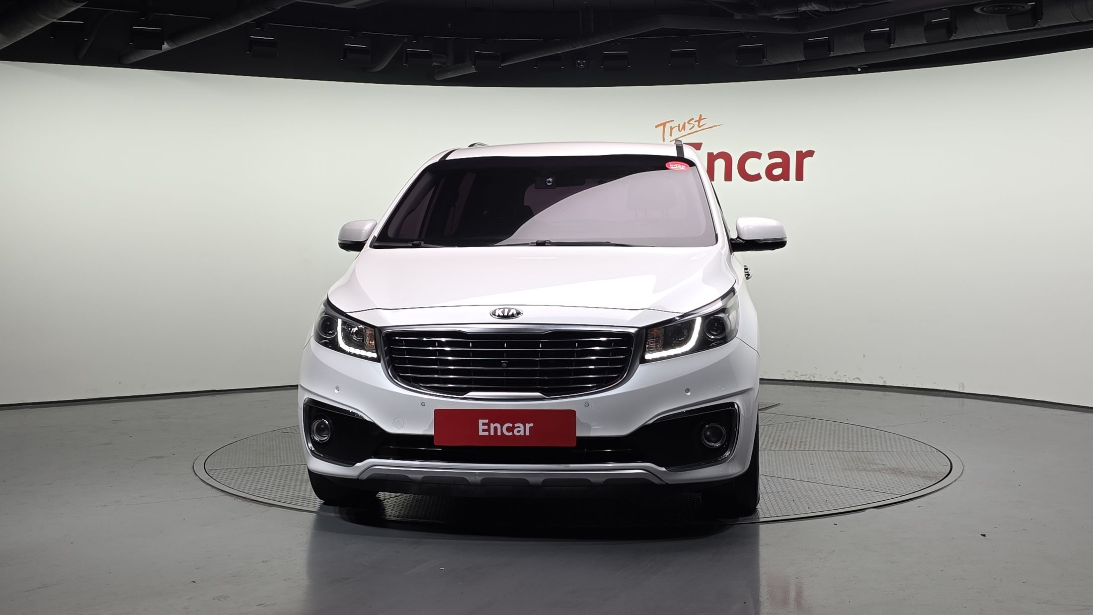KIA CARNIVAL 2017