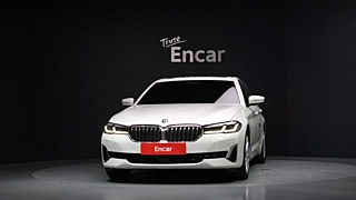 BMW 5-SERIES G30 2022