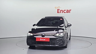 VOLKSWAGEN GOLF 2023