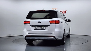 KIA CARNIVAL 2016