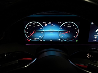 MERCEDES BENZ E-CLASS W213 2020