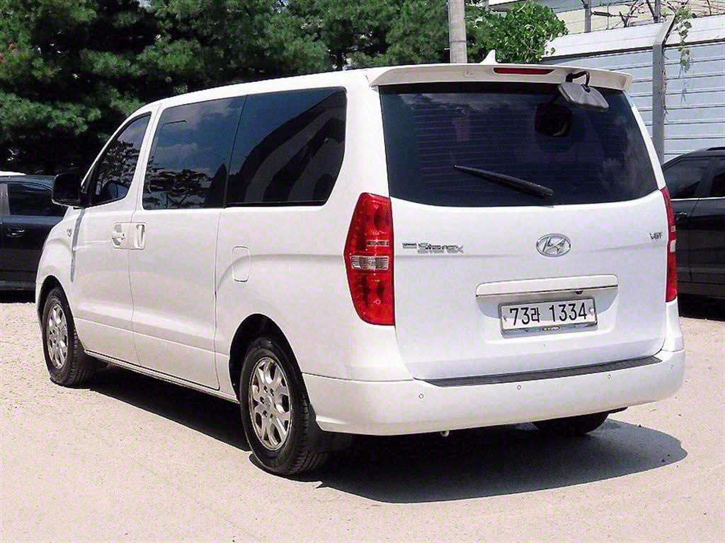 HYUNDAI STAREX GRAND 2015