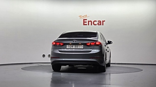 HYUNDAI AVANTE AD 2018