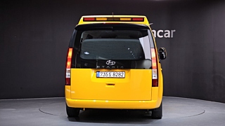 HYUNDAI STARIA 2023