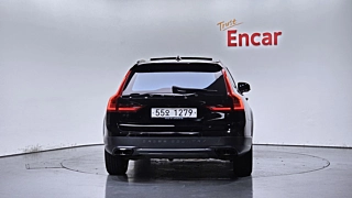 VOLVO V90 CROSS COUNTRY 2018