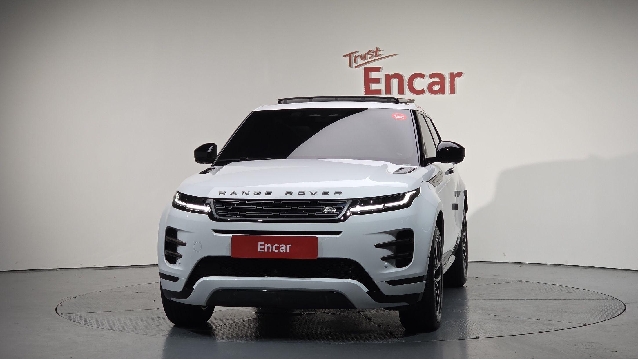 LAND ROVER RANGE ROVER EVOQUE 2024