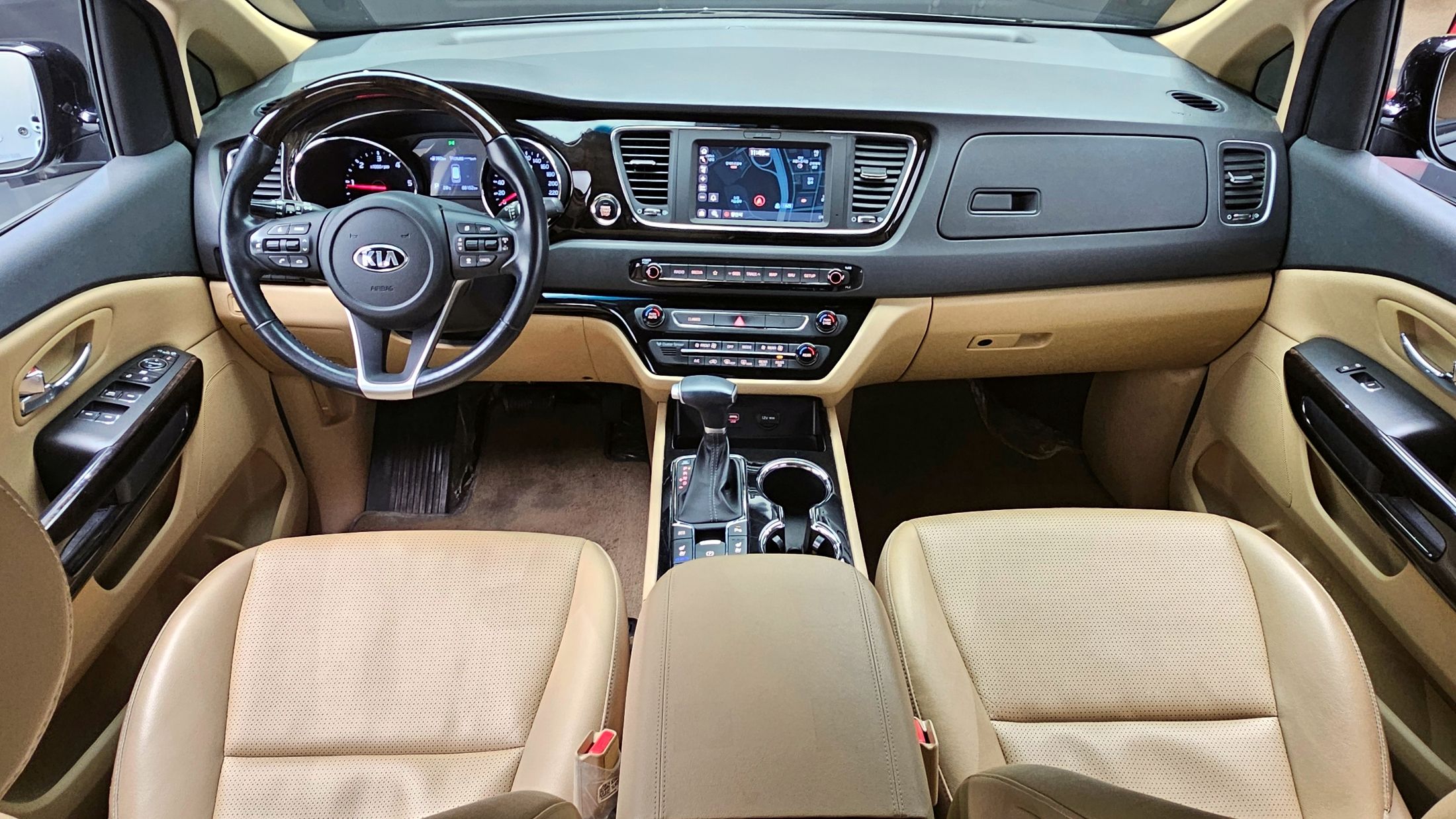KIA CARNIVAL 2020