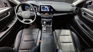 HYUNDAI GRANDEUR IG HYBRID 2018