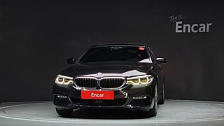 BMW 5-SERIES G30 2017