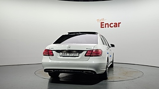 MERCEDES BENZ E-CLASS W212 2016