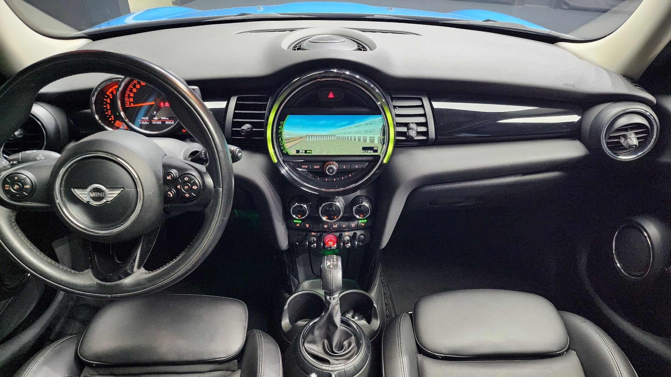 MINI COOPER D 2016