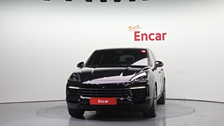PORSCHE CAYENNE PO536 2021