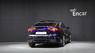 KIA STINGER 2017