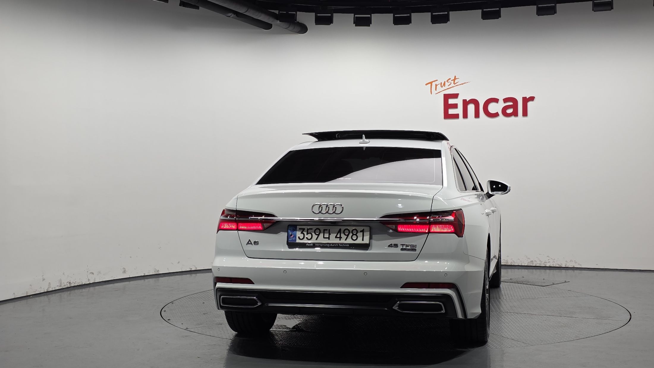 AUDI A6 C8 2023