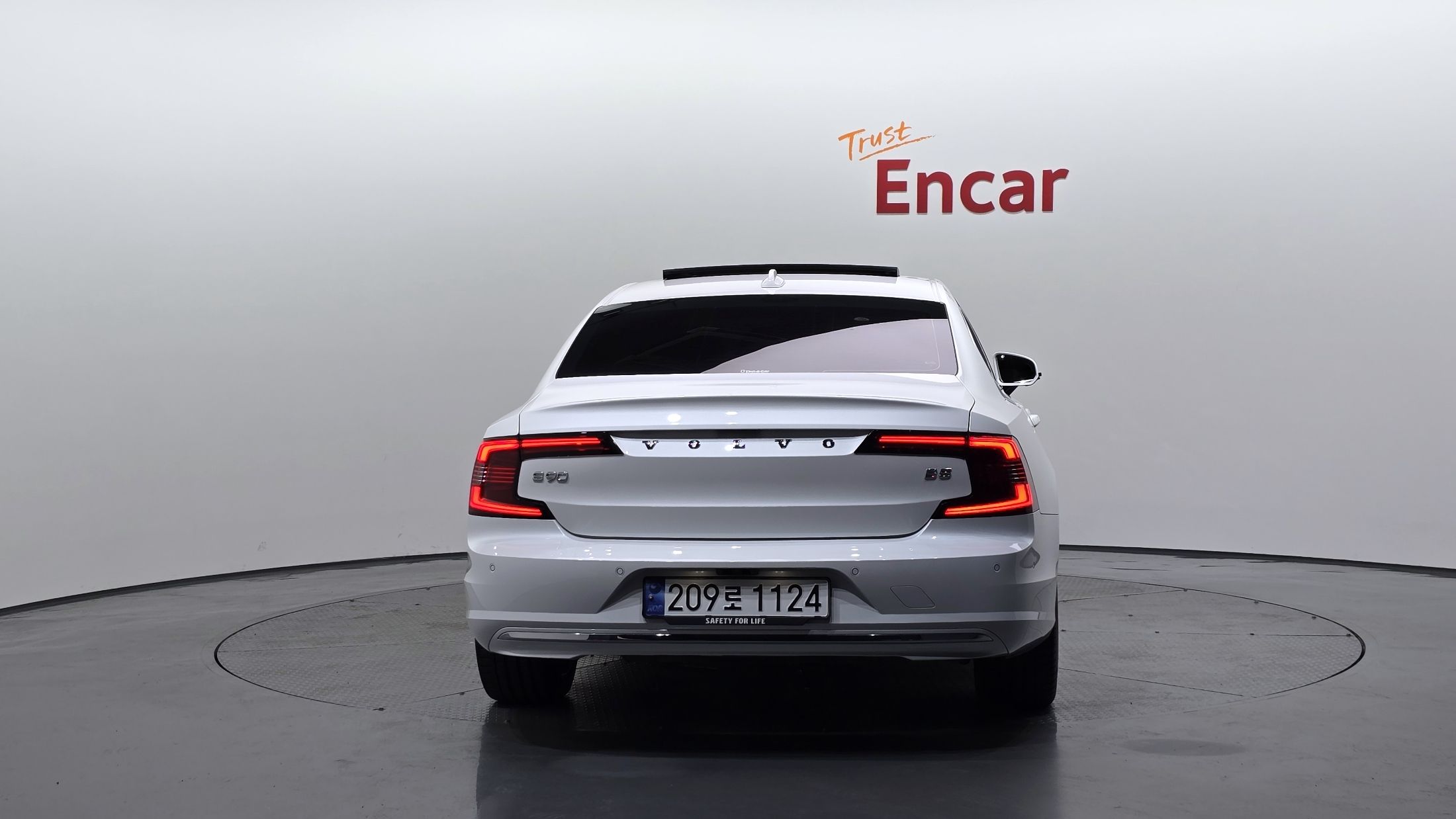 VOLVO S90 2024