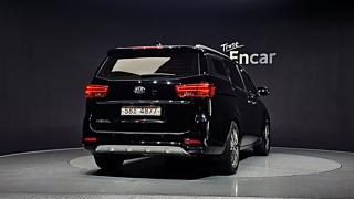 KIA CARNIVAL 2018
