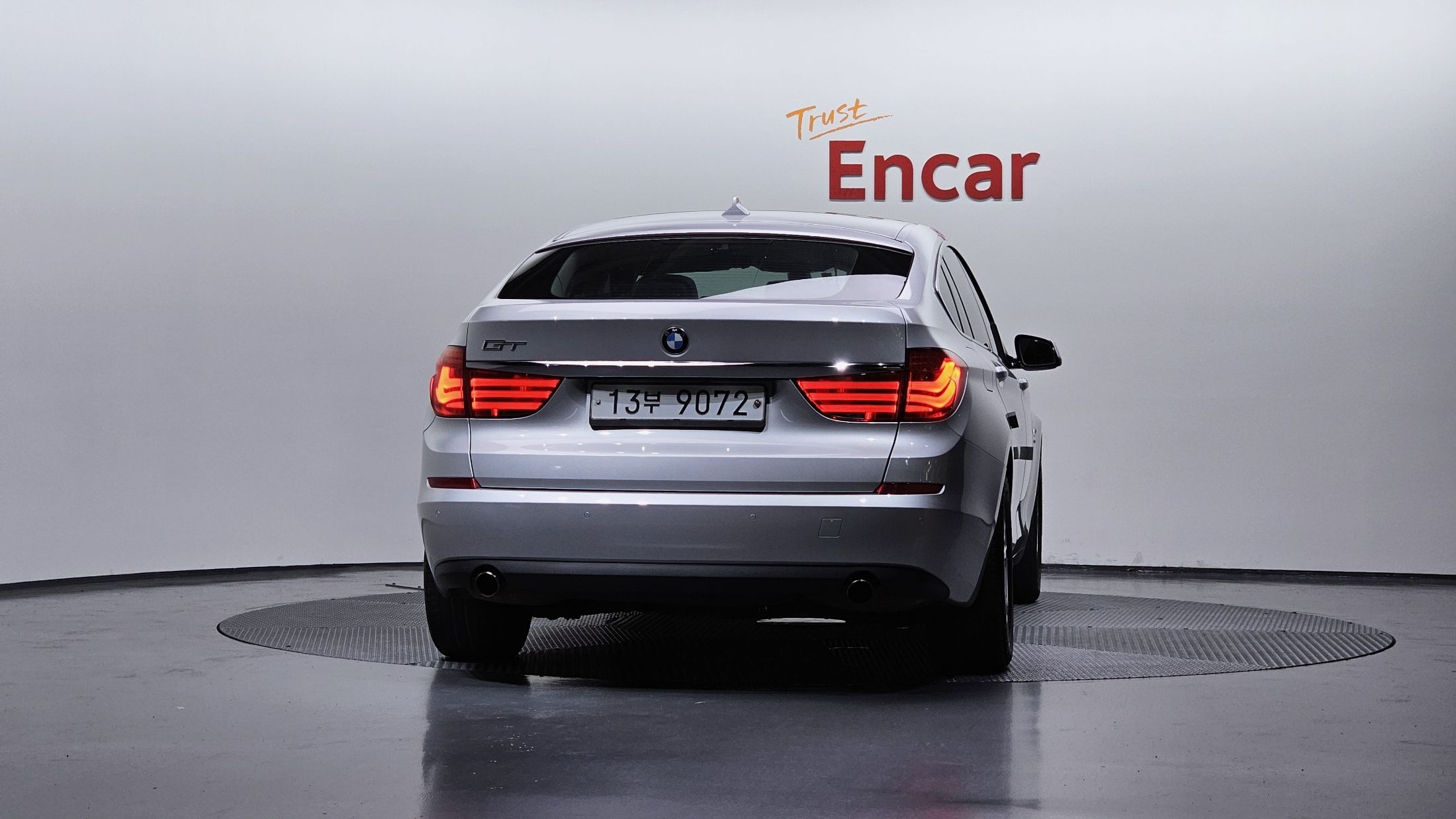 BMW 5-SERIES GT F07 2011