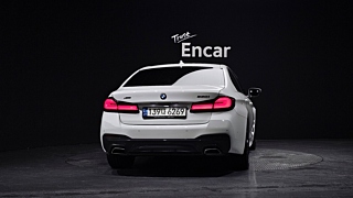 BMW 5-SERIES G30 2020