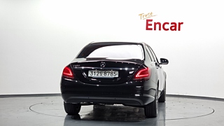 MERCEDES BENZ C-CLASS W205 2019