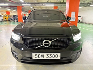 VOLVO XC40  2018