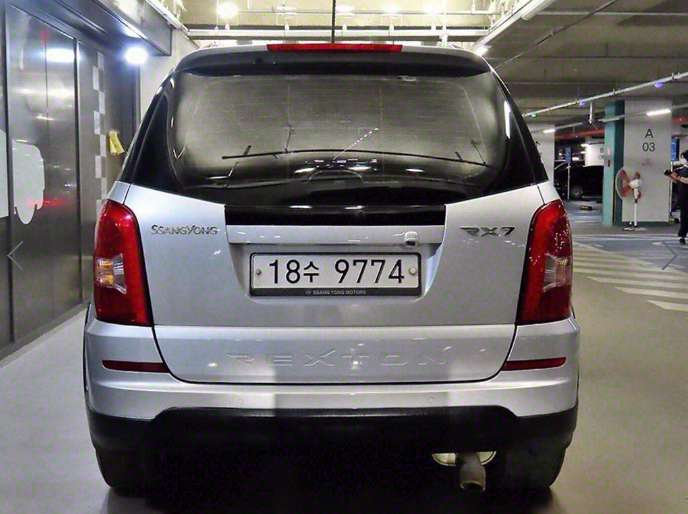 SSANGYONG REXTON W 2013